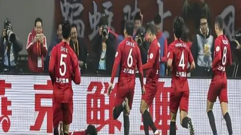 2020-2021英超联赛第9轮精彩瞬间回顾